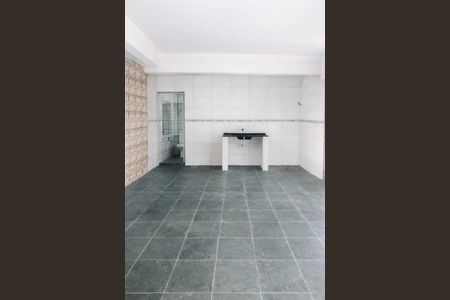 Cozinha de kitnet/studio para alugar com 1 quarto, 60m² em Balneario Maxland, Praia Grande