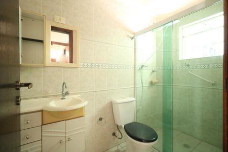 Apartamento à venda com 87m², 2 quartos e 1 vaga Apartamento à venda com 87m², 2 quartos e 1 vagaBanheiro da Suíte