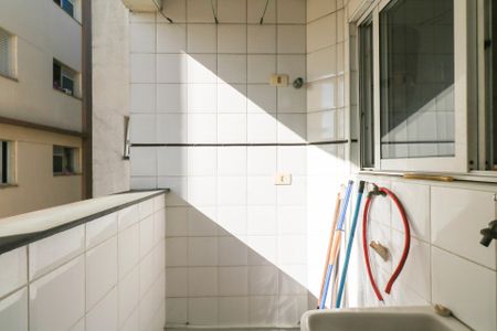 Apartamento à venda com 87m², 2 quartos e 1 vaga Apartamento à venda com 87m², 2 quartos e 1 vagaÁrea de Serviço