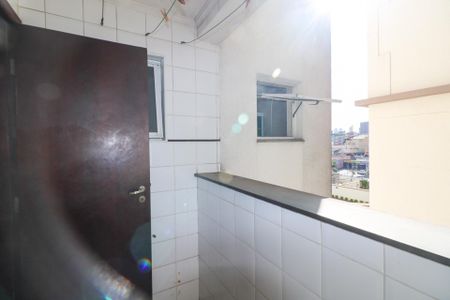 Apartamento à venda com 87m², 2 quartos e 1 vaga Apartamento à venda com 87m², 2 quartos e 1 vagaÁrea de Serviço