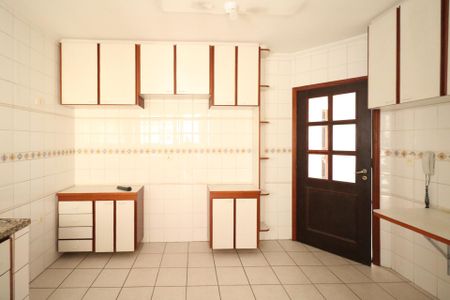 Apartamento à venda com 87m², 2 quartos e 1 vaga Apartamento à venda com 87m², 2 quartos e 1 vagaCozinha
