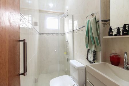 Casa à venda com 150m², 4 quartos e 2 vagas Casa à venda com 150m², 4 quartos e 2 vagasSuíte Externa - Banheiro