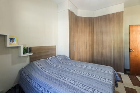 Casa à venda com 150m², 4 quartos e 2 vagas Casa à venda com 150m², 4 quartos e 2 vagasQuarto 2