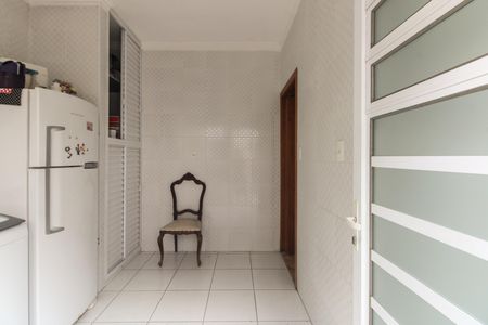 Casa à venda com 150m², 4 quartos e 2 vagas Casa à venda com 150m², 4 quartos e 2 vagasÁrea de Serviço