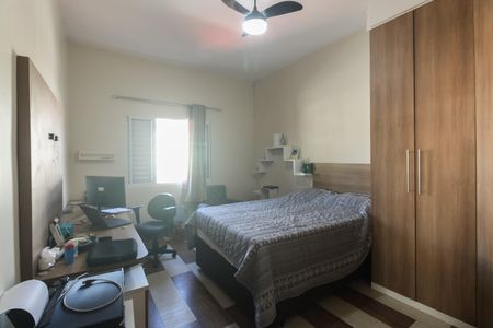 Casa à venda com 150m², 4 quartos e 2 vagas Casa à venda com 150m², 4 quartos e 2 vagasQuarto 2
