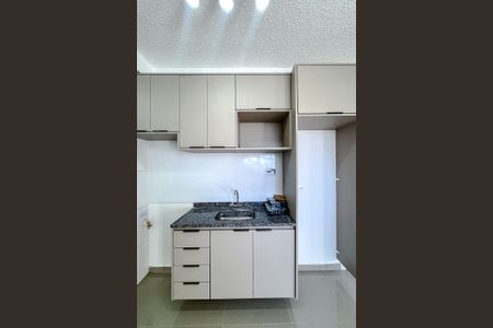 Apartamento para alugar com 36m², 2 quartos e sem vagaCozinha e Área de Serviço