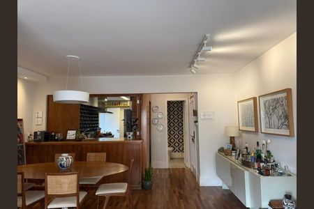 Apartamento à venda com 3 quartos, 127m² em Indianópolis, São Paulo