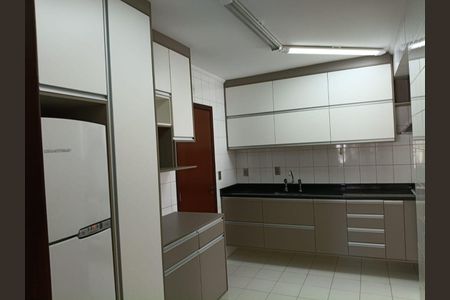 Apartamento à venda com 86m², 3 quartos e 6 vagas
