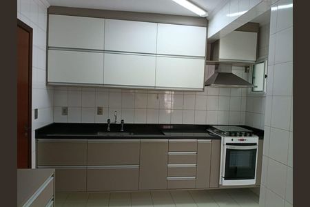 Apartamento à venda com 86m², 3 quartos e 6 vagas