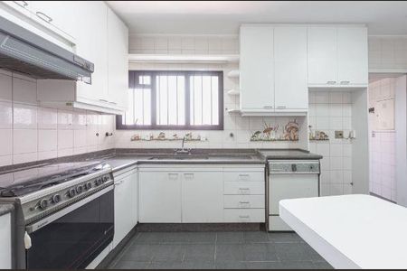 Apartamento à venda com 150m², 3 quartos e 3 vagas