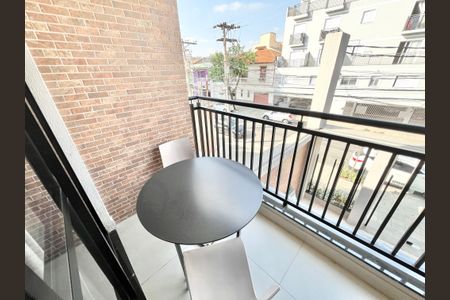 Studio para alugar com 39m², 1 quarto e 1 vaga Studio para alugar com 39m², 1 quarto e 1 vagaVaranda