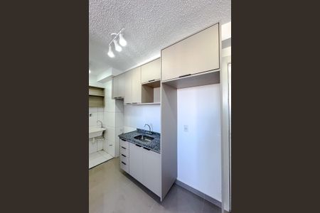 Apartamento para alugar com 36m², 2 quartos e sem vaga Apartamento para alugar com 36m², 2 quartos e sem vagaCozinha e Área de Serviço