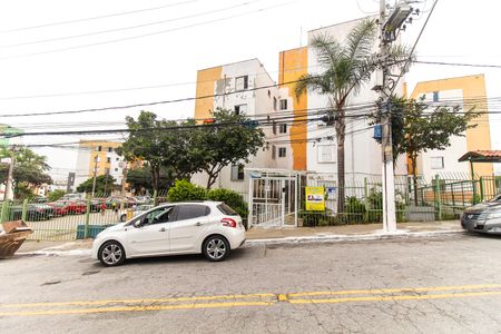 Apartamento à venda com 84m², 2 quartos e 1 vagaFachada + Placa