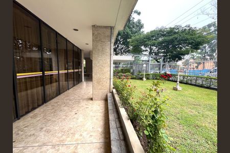 Apartamento à venda com 179m², 3 quartos e 1 vaga