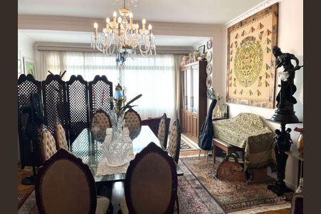 Apartamento à venda com 179m², 3 quartos e 1 vaga
