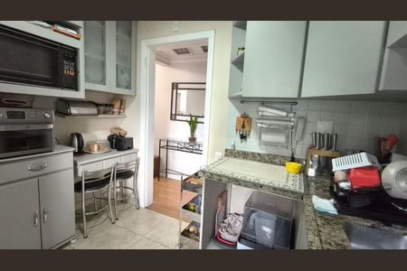 Apartamento à venda com 3 quartos, 77m² em Jardim Textil, São Paulo