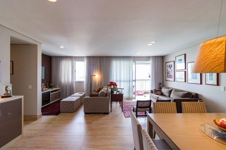 Apartamento à venda com 150m², 3 quartos e 2 vagas