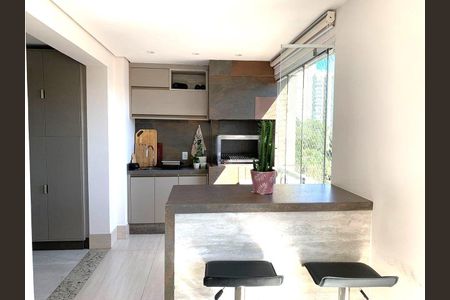 Apartamento à venda com 195m², 4 quartos e 3 vagas