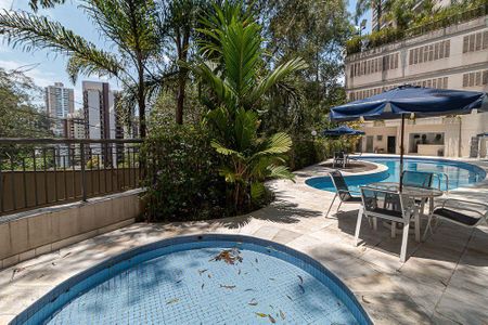 Apartamento à venda com 195m², 4 quartos e 3 vagas