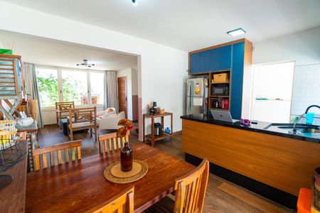 Sala de casa à venda com 4 quartos, 90m² em Planalto Paulista, São Paulo