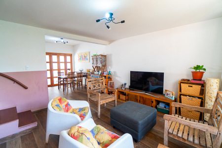 Sala de casa à venda com 4 quartos, 90m² em Planalto Paulista, São Paulo
