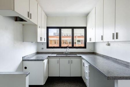 Apartamento à venda com 204m², 3 quartos e 3 vagas