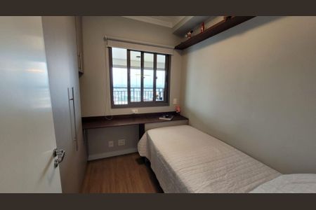 Apartamento à venda com 77m², 2 quartos e 1 vaga