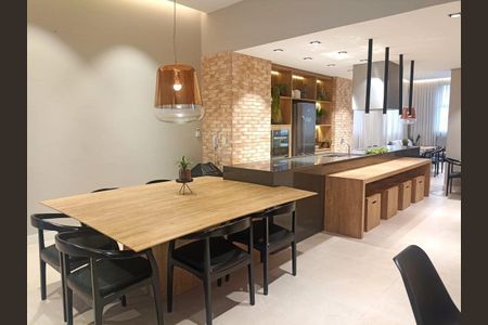 Apartamento à venda com 157m², 3 quartos e 2 vagas