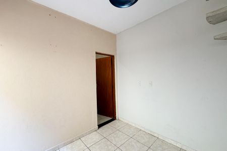 Casa para alugar com 225m², 4 quartos e 2 vagasÁrea - Churrasqueira