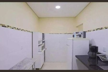 Casa para alugar com 3 quartos, 420m² em Vila Bertioga, São Paulo