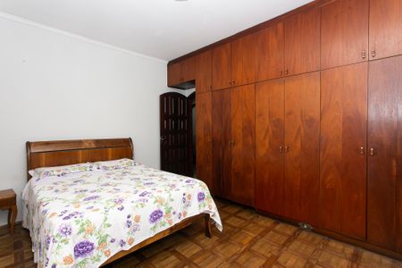 Casa para alugar com 139m², 3 quartos e 2 vagas Casa para alugar com 139m², 3 quartos e 2 vagasSuíte