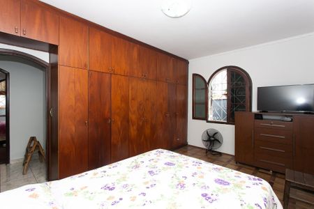Casa para alugar com 139m², 3 quartos e 2 vagas Casa para alugar com 139m², 3 quartos e 2 vagasSuíte