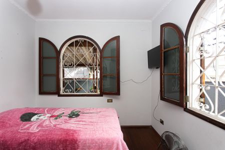 Quarto 1 de casa à venda com 3 quartos, 139m² em Chácara Seis de Outubro, São Paulo