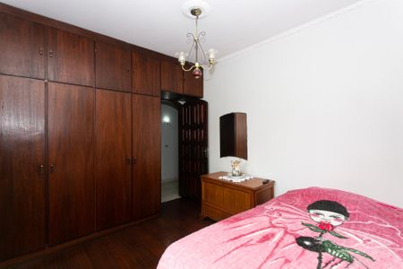 Casa para alugar com 139m², 3 quartos e 2 vagas Casa para alugar com 139m², 3 quartos e 2 vagasQuarto 1