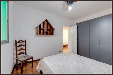 Casa à venda com 3 quartos, 129m² em Vila Elvira, São Paulo