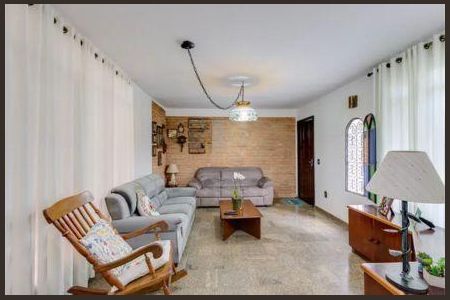 Casa à venda com 3 quartos, 129m² em Vila Elvira, São Paulo