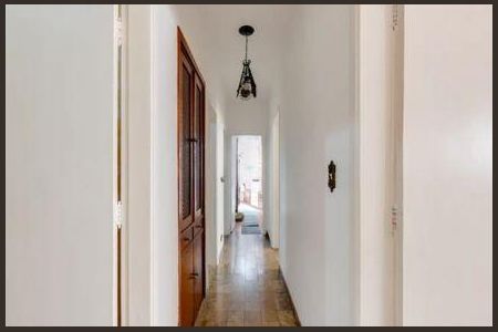 Casa à venda com 3 quartos, 129m² em Vila Elvira, São Paulo