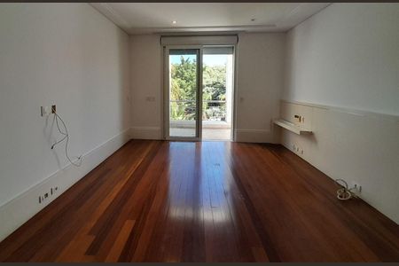 Casa à venda com 4 quartos, 970m² em Cidade Jardim, São Paulo