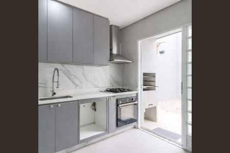 Casa à venda com 100m², 2 quartos e 1 vaga