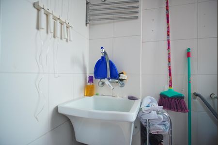 Apartamento à venda com 77m², 2 quartos e 1 vagaÁrea de Serviço