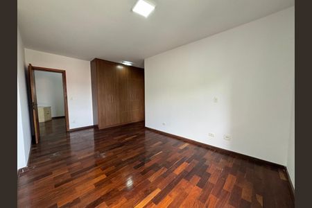 Apartamento para alugar com 3 quartos, 163m² em Jardim da Saúde, São Paulo