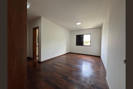 Apartamento para alugar com 3 quartos, 163m² em Jardim da Saúde, São Paulo
