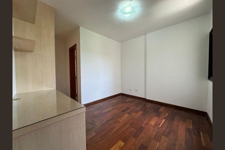 Apartamento para alugar com 3 quartos, 163m² em Jardim da Saúde, São Paulo