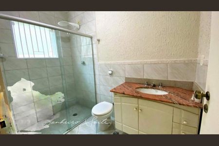 Casa à venda com 380m², 5 quartos e 3 vagas