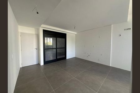 Casa à venda com 2 quartos, 135m² em Vila Alexandria, São Paulo