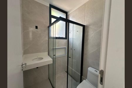 Casa à venda com 2 quartos, 135m² em Vila Alexandria, São Paulo