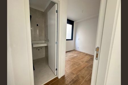 Casa à venda com 2 quartos, 135m² em Vila Alexandria, São Paulo