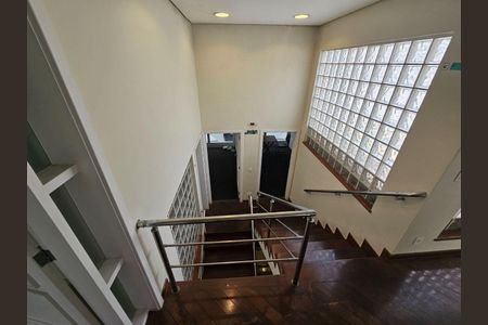 Casa à venda com 367m², 6 quartos e 6 vagas