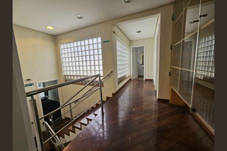Casa à venda com 367m², 6 quartos e 6 vagas
