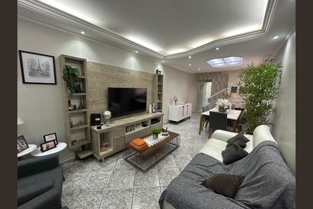 Casa à venda com 3 quartos, 149m² em Vila Primavera, São Paulo